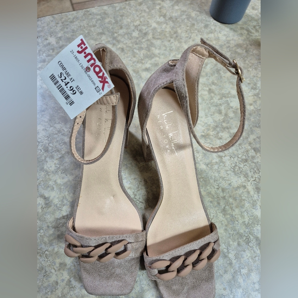 Nicole Miller Tan Heels with Elegant Ankle Strap
